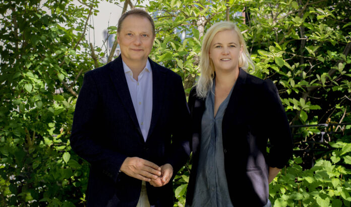 Magnus Carlson och Johanna Stål har skrivit en bok om klimatkunskap för alla