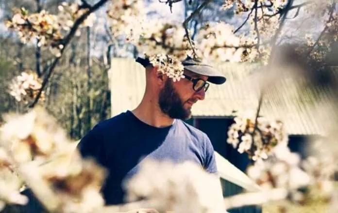 hannes_bonhoff_bi Biodlaren Hannes Bonhoff med sina bin