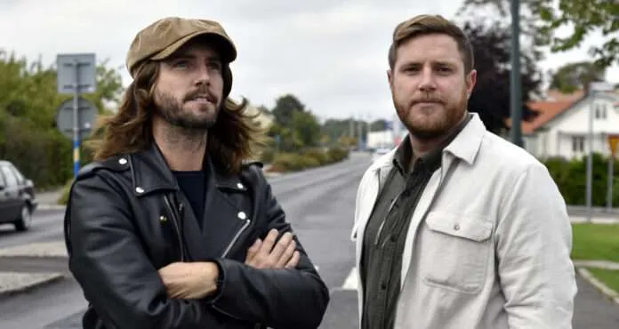 Bröderna Alex och Jacob Bennheden har gett ut en bok om smeknamn i Falkenberg.